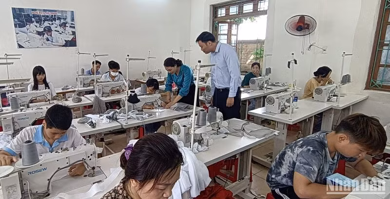 Tỷ lệ lao động qua đào tạo ngành nghề ở Thái Bình cung ứng cho khu công nghiệp đạt khoảng 61%.