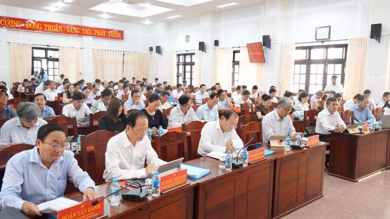 Đại biểu tham dự Hội nghị Tỉnh ủy Bến Tre lần thứ 20. (Ảnh: HOÀNG TRUNG)