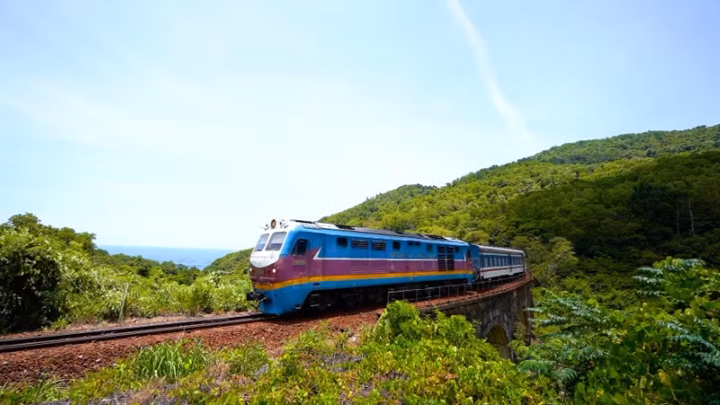 Du lịch đường sắt-hành trình kết nối các vùng di sản