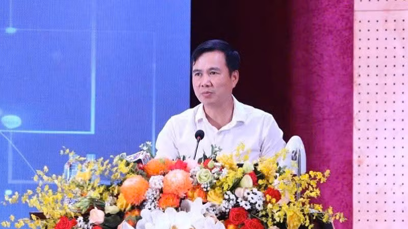 Đồng chí Bùi Thế Duy, Thứ trưởng Khoa học và Công nghệ biểu dương những kết quả tỉnh Hòa Bình về đột phá phát triển khoa học và công nghệ, đổi mới sáng tạo và chuyển đổi số quốc gia. Đồng chí Bùi Thế Duy, Thứ trưởng Khoa học và Công nghệ biểu dương những kết quả tỉnh Hòa Bình về đột phá phát triển khoa học và công nghệ, đổi mới sáng tạo và chuyển đổi số quốc gia.