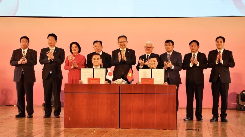 Ký kết hợp tác về lĩnh vực điều dưỡng giữa tỉnh Bình Dương và tỉnh Yamaguchi.