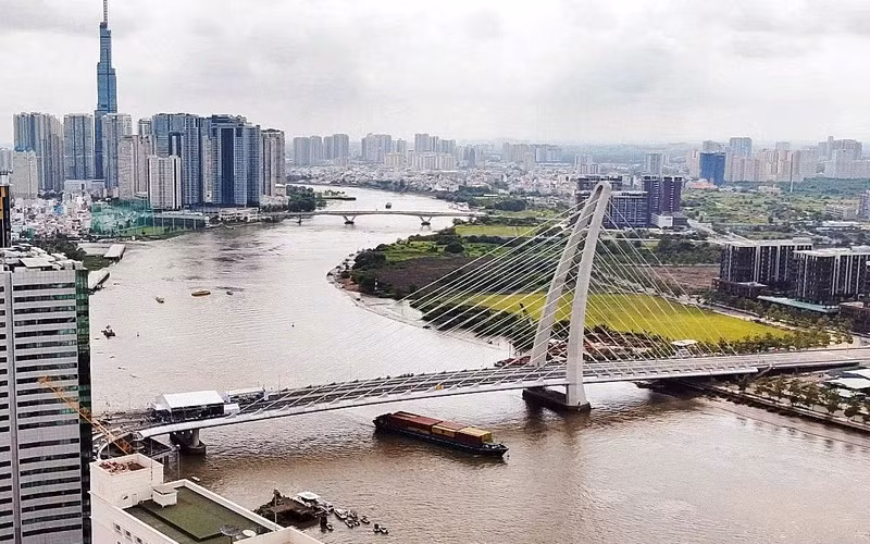 Một góc Thành phố Hồ Chí Minh hôm nay. (Ảnh Thế Anh)