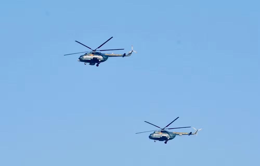 Trực thăng vũ trang tham gia cuộc diễn tập. (Ảnh: TRẦN HẢI)