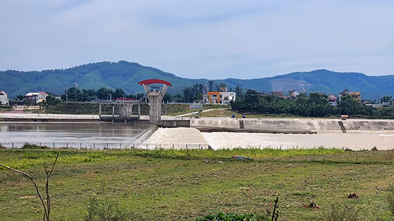 Công trình đập dâng Đô Lương, Nghệ An.