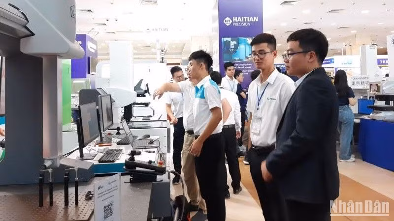 Hội chợ Công nghiệp hỗ trợ thành phố Hà Nội năm 2023”, diễn ra từ ngày 23-25/8 tại Cung triển lãm Kiến trúc, Quy hoạch, Xây dựng Quốc gia, thành phố Hà Nội.