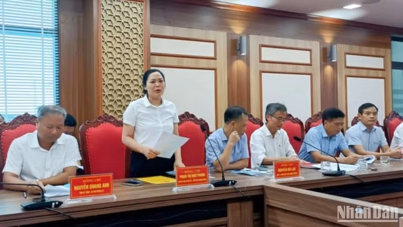 Chủ tịch Ủy ban nhân dân huyện Vũ Thư (tỉnh Thái Bình) Phạm Thị Như Phong mong muốn nhận được những ý kiến đóng góp xác đáng của đại biểu dự hội thảo khoa học.