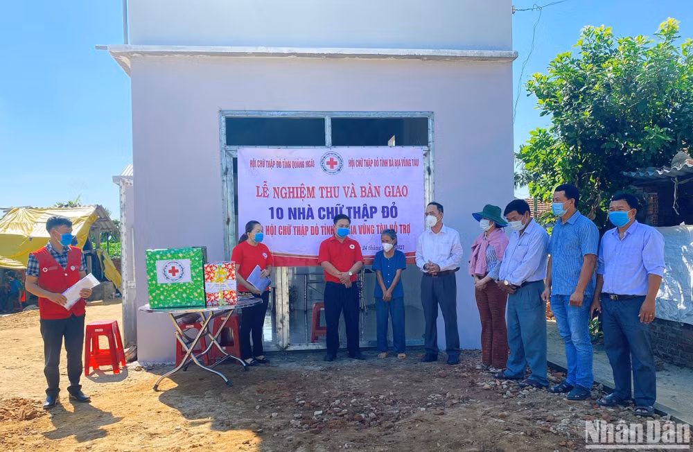 Tỉnh Quảng Ngãi quyết tâm hoàn thành xóa 9.797 nhà tạm, nhà dột nát trong năm 2025. 