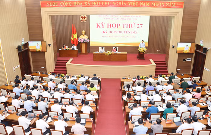 Quang cảnh Kỳ họp.