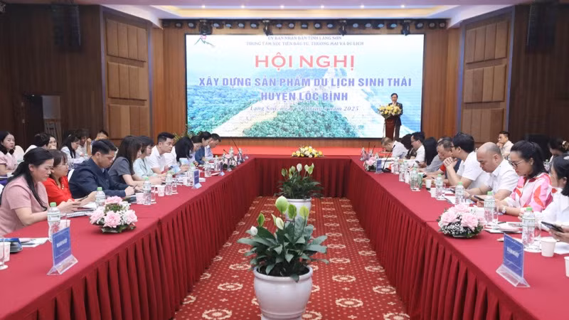 Hội nghị Xây dựng sản phẩm du lịch sinh thái huyện Lộc Bình (tỉnh Lạng Sơn).