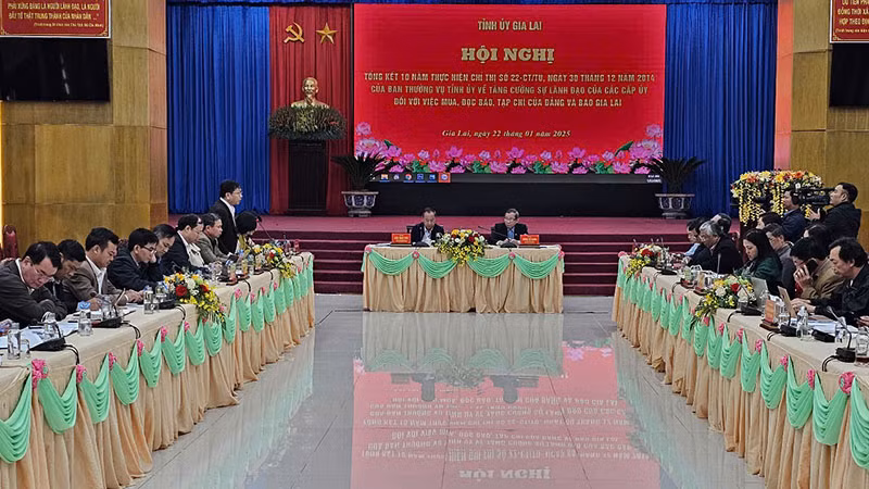 Quang cảnh hội nghị