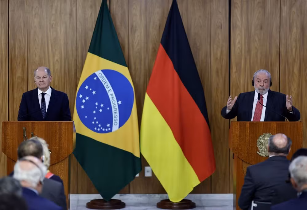 Thủ tướng Đức Olaf Scholz và Tổng thống Brazil Luiz Inacio Lula da Silva tại buổi họp báo chung tại Planalto Palace, thủ dô Brasilia, Brazil ngày 30/1/2023. (Ảnh: Reuters)
