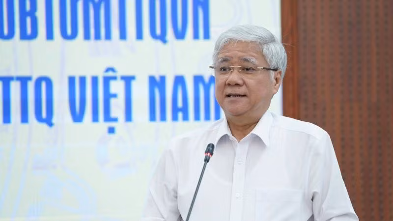 Chủ tịch Ủy ban Trung ương Mặt trận Tổ quốc Việt Nam Đỗ Văn Chiến phát biểu kết luận Hội nghị.