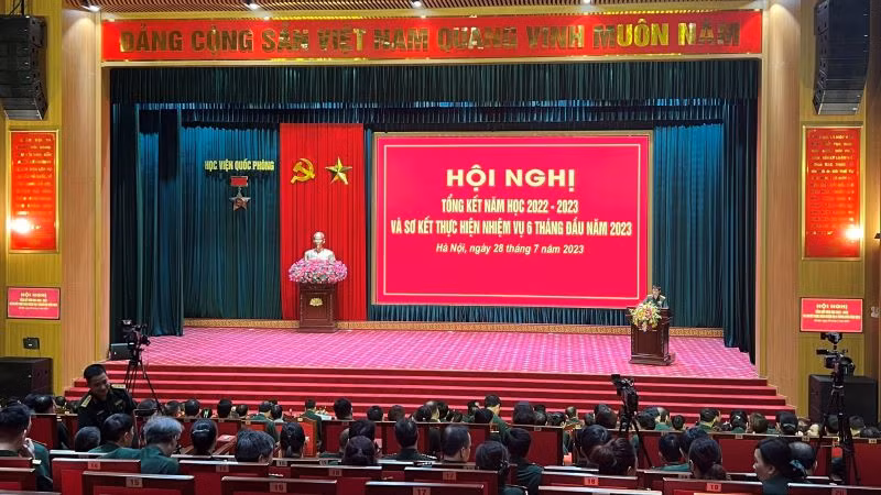 Toàn cảnh hội nghị. 