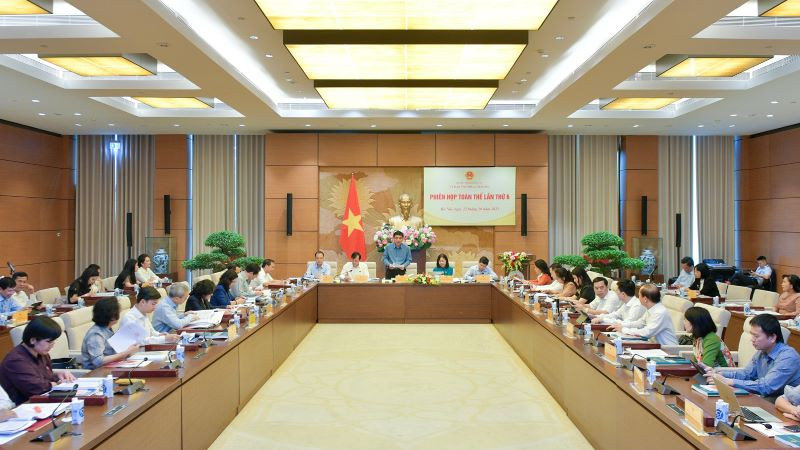 Toàn cảnh phiên họp.