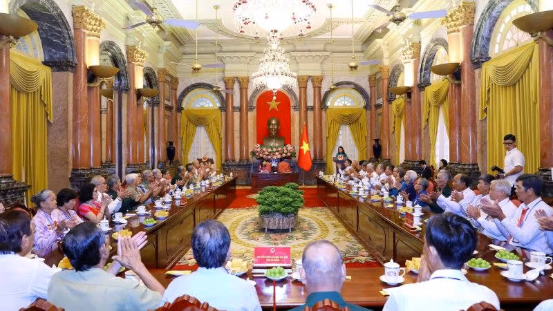 Toàn cảnh buổi gặp mặt. Toàn cảnh buổi gặp mặt.