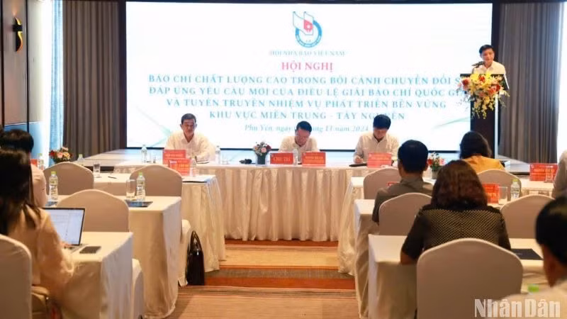 Quang cảnh hội nghị.