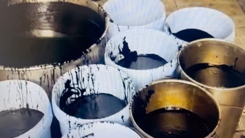Nhiều phụ gia được Công ty sản xuất thương mại dịch vụ Phát Hải sử dụng để sản xuất cà-phê giả.