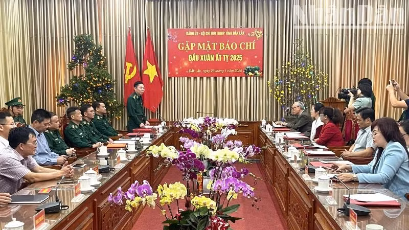 Quang cảnh buổi gặp mặt.