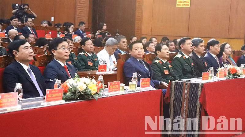Phó Thủ tướng Trần Hồng Hà và các đại biểu dự lễ kỷ niệm.