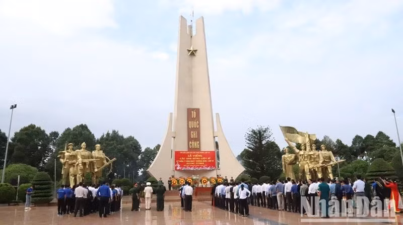 Nghĩa trang liệt sĩ tỉnh Đắk Lắk.