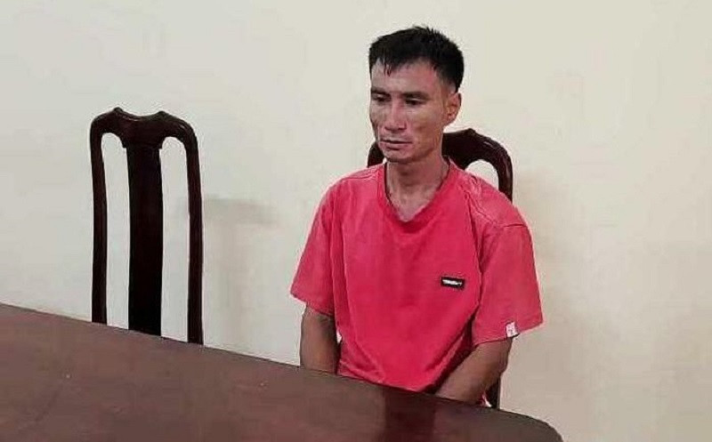 Đối tượng Viên Đình Mạnh tại cơ quan Công an.