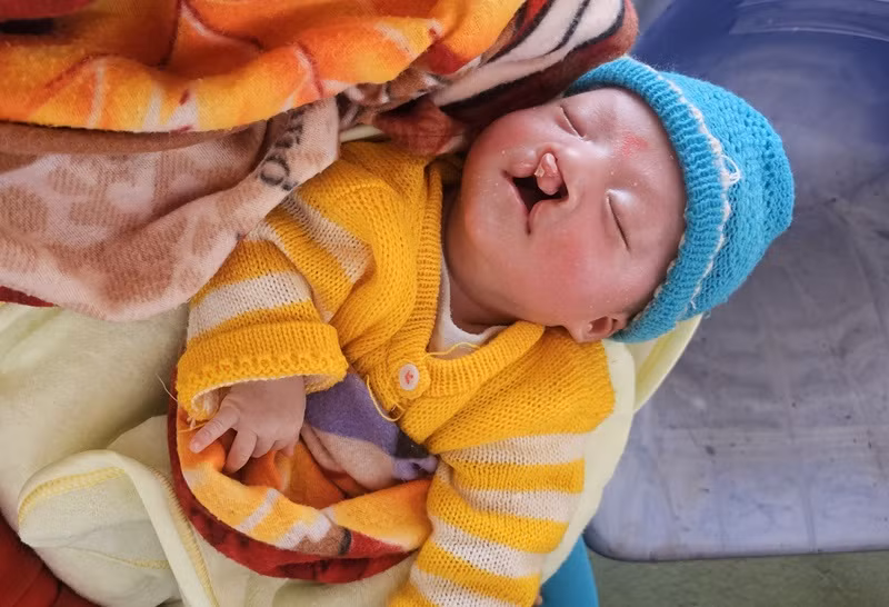 Một số ca bệnh đặc biệt như dị tật chân tay, hàm mặt, bệnh hiếm khó chữa sẽ được Quỹ Nâng bước tuổi thơ thành phố Hồ Chí Minh phối hợp Quỹ Từ Tâm Đắk Lắk xem xét, tài trợ đưa xuống điều trị tại các Bệnh viện chuyên khoa đầu ngành ở thành phố Hồ Chí Minh.