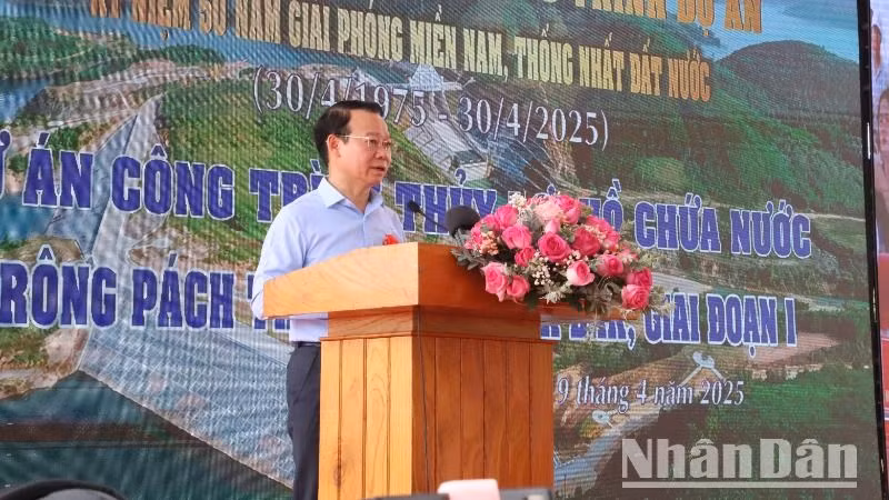 Bộ trưởng Nông nghiệp và Môi trường Đỗ Đức Duy phát biểu tại lễ khánh thành Cụm công trình đầu mối hồ chứa nước Krông Pách Thượng giai đoạn 1.