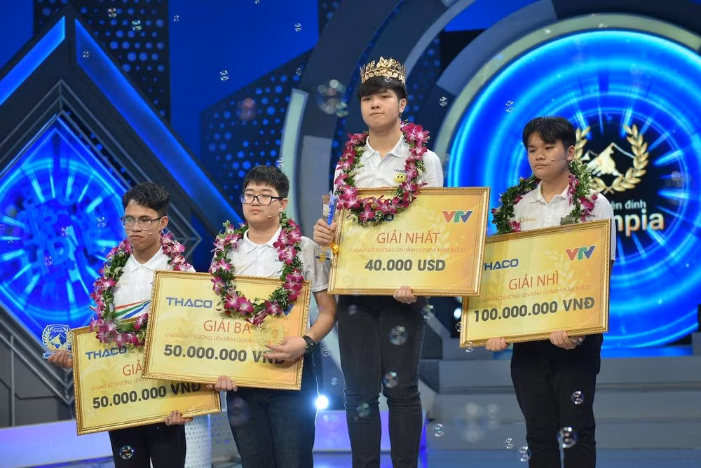 Đặng Lê Nguyên Vũ đăng quang Quán quân Đường lên đỉnh Olympia 2022 (Ảnh: THÀNH ĐẠT)