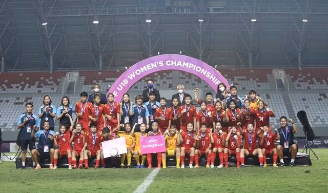 Đội tuyển nữ U18 Việt Nam giành chức Á quân Giải vô địch Bóng đá nữ U18 Đông Nam Á 2022. Ảnh: VFF