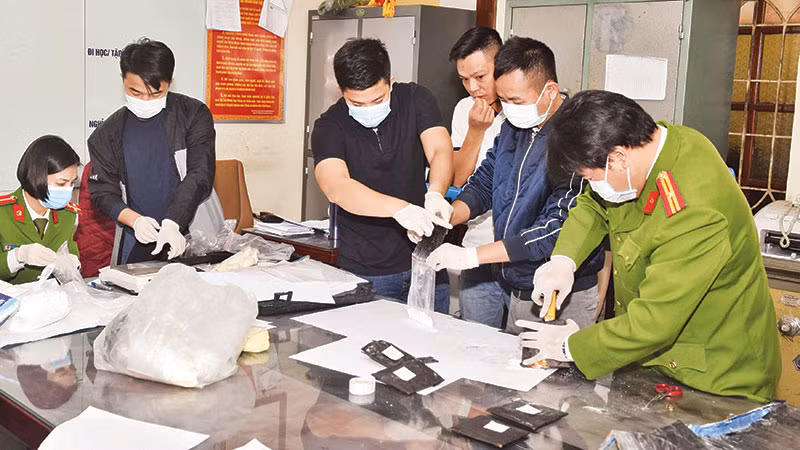 Cuộc chiến không khoan nhượng với tội phạm ma túy