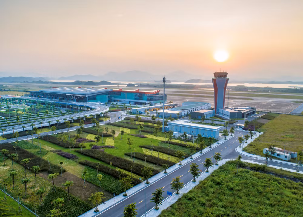 Sân bay Vân Đồn.