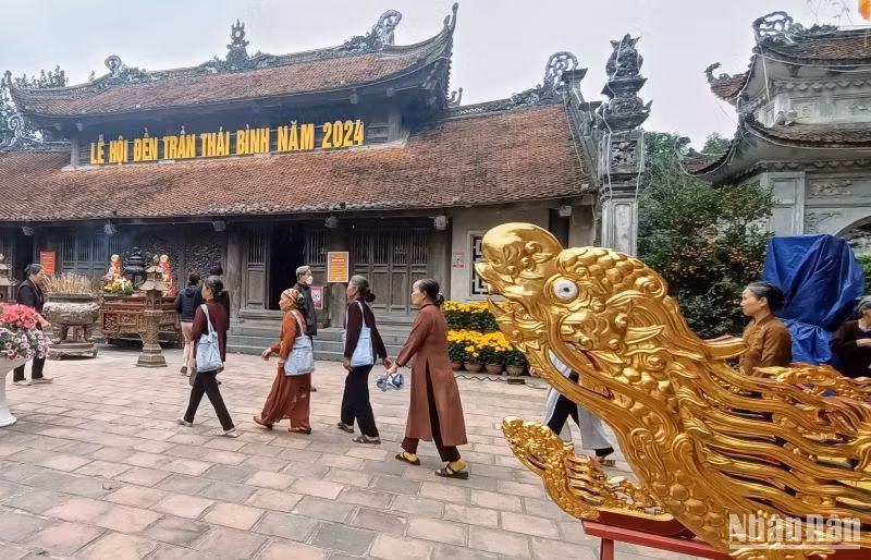 Lễ hội đền Trần tỉnh Thái Bình được công nhận là Di sản văn hóa phi vật thể Quốc gia năm 2014.