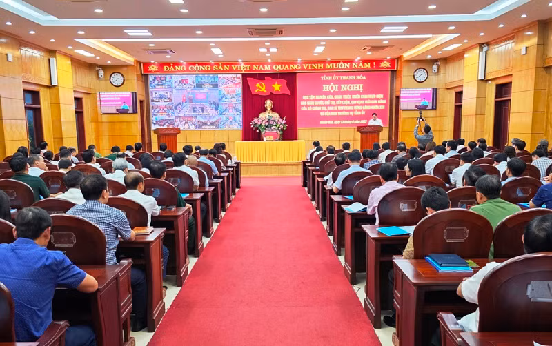 Quang cảnh hội nghị.