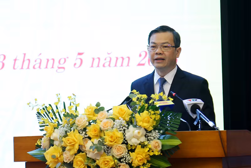 Đồng chí Nguyễn Văn Sơn, Chủ tịch Ủy ban nhân dân tỉnh Tuyên Quang phát biểu tại buổi lễ.