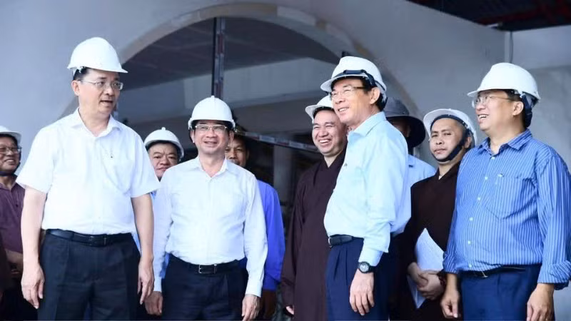 Đồng chí Nguyễn Văn Nên cùng lãnh đạo Thành phố khảo sát công tác chuẩn bị Đại lễ Vesak Liên hợp quốc 2025.