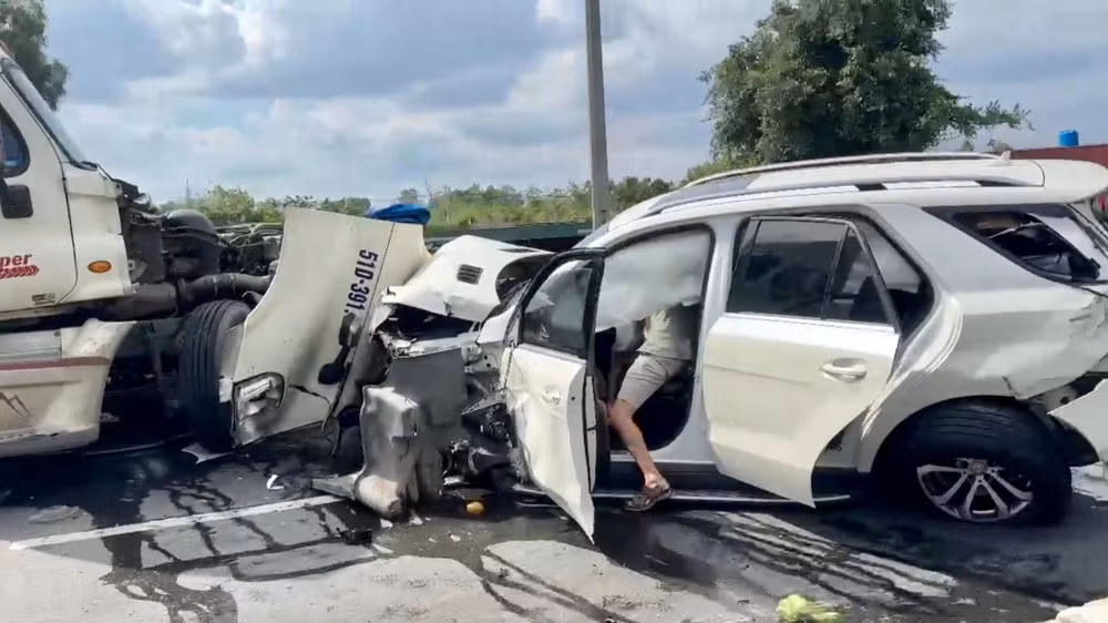 Hình ảnh vụ tai nạn.