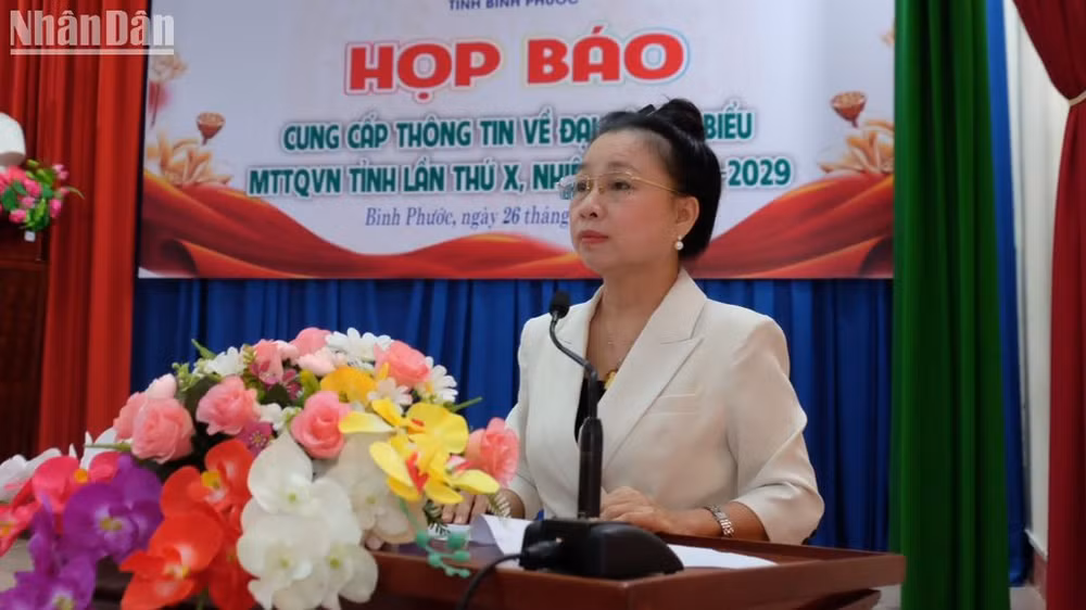 Đồng chí Lê Thị Xuân Trang, Chủ tịch Ủy ban Mặt trận Tổ quốc Việt Nam tỉnh Bình Phước thông tin về Đại hội đại biểu Mặt trận Tổ quốc Việt Nam tỉnh Bình Phước lần thứ X, nhiệm kỳ 2024-2029.