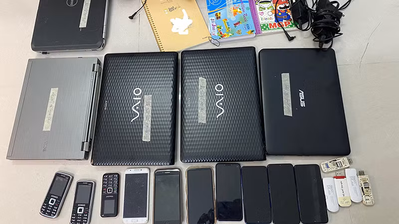 Tang vật liên quan vụ án.