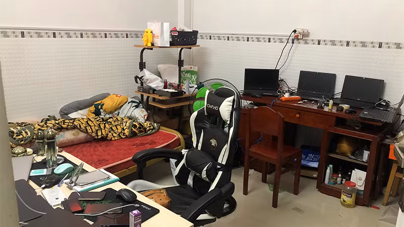 Tang vật liên quan bị thu giữ tại nhà của các đối tượng ở huyện Lấp Vò, tỉnh Đồng Tháp.