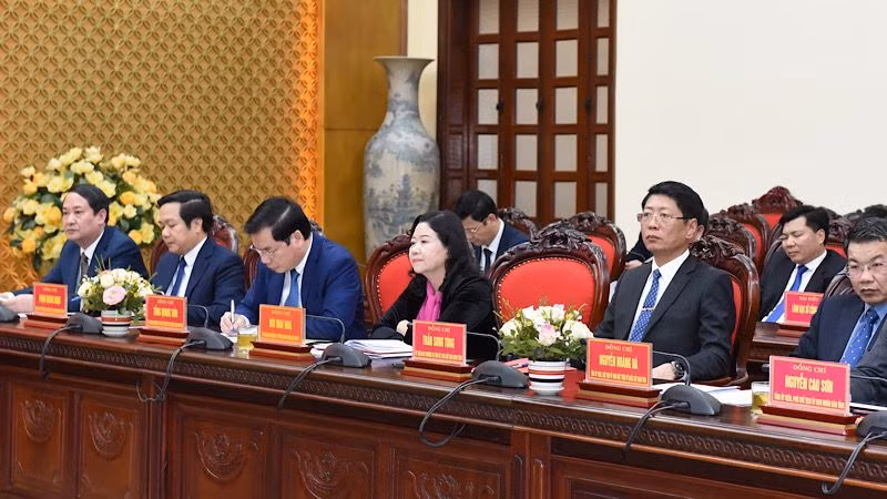 Đại biểu tỉnh Ninh Bình dự hội đàm. (Ảnh: XUÂN TRƯỜNG)