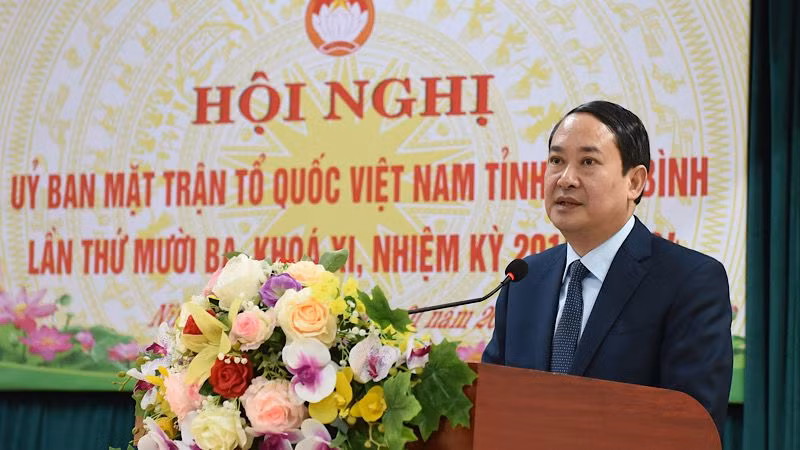 Phó Bí thư Thường trực Tỉnh ủy, Chủ tịch Hội đồng nhân dân tỉnh Ninh Bình Mai Văn Tuất phát biểu tại hội nghị. (Ảnh: XUÂN TRƯỜNG) Phó Bí thư Thường trực Tỉnh ủy, Chủ tịch Hội đồng nhân dân tỉnh Ninh Bình Mai Văn Tuất phát biểu tại hội nghị. (Ảnh: XUÂN TRƯỜNG)