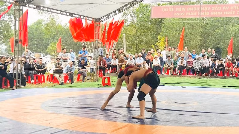 Một nội dung thi đấu tại Giải Vật dân tộc tỉnh Ninh Bình năm 2024. (Ảnh: NGỌC LÊ)