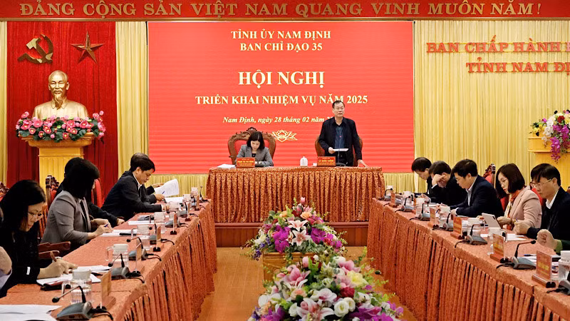 Quang cảnh hội nghị.