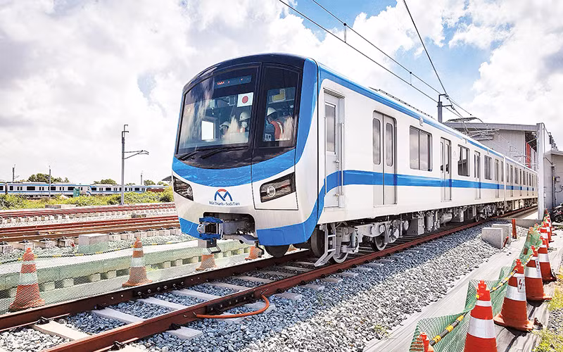 Tuyến Metro số 1 Bến Thành-Suối Tiên đang vận hành thử nghiệm 100% công suất để đưa vào khai thác thương mại.