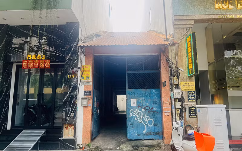 Địa chỉ nhà đất công số 131 đường Calmette, Quận 1 đang nợ tiền thuê nhà nhiều năm.