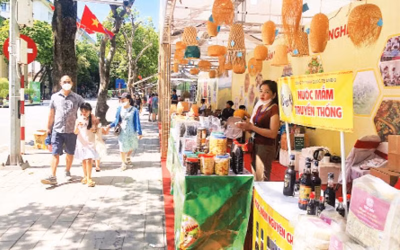 Kết nối, mở rộng thị trường tiêu thụ sản phẩm OCOP