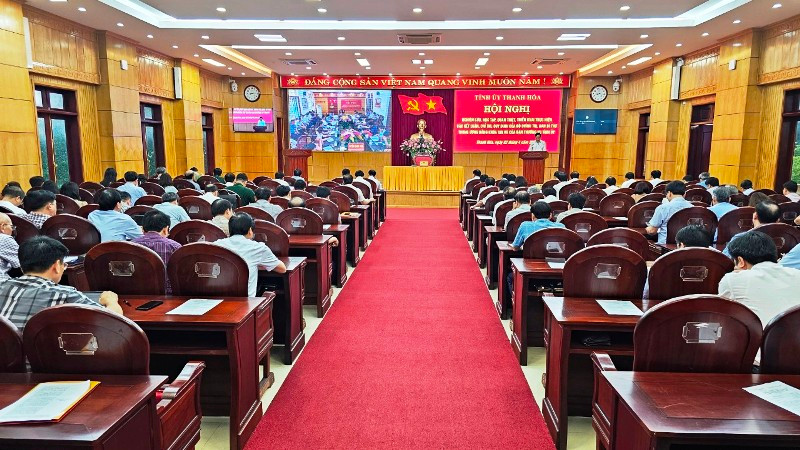 Quang cảnh hội nghị.