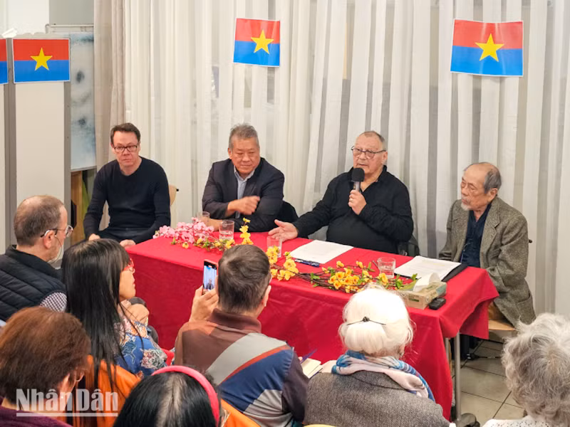 Nhà sử học Alain Ruscio cho biết: Chiến thắng 30/4 là một trong những sự kiện vĩ đại của thế kỷ 20 và có tầm vóc toàn cầu. (Ảnh: KHẢI HOÀN)