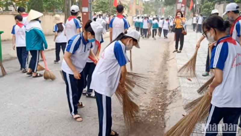 Thái Bình đẩy mạnh tổng vệ sinh môi trường tại địa bàn khu dân cư, trường học, các cơ sở sản xuất.