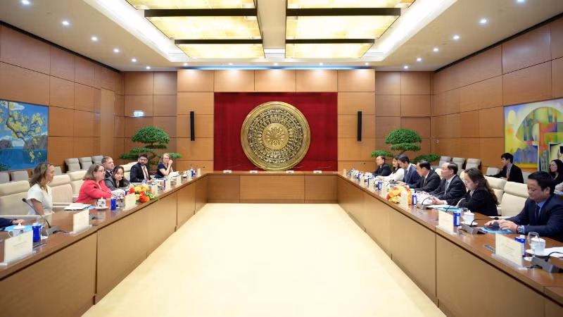 Quang cảnh buổi tiếp.